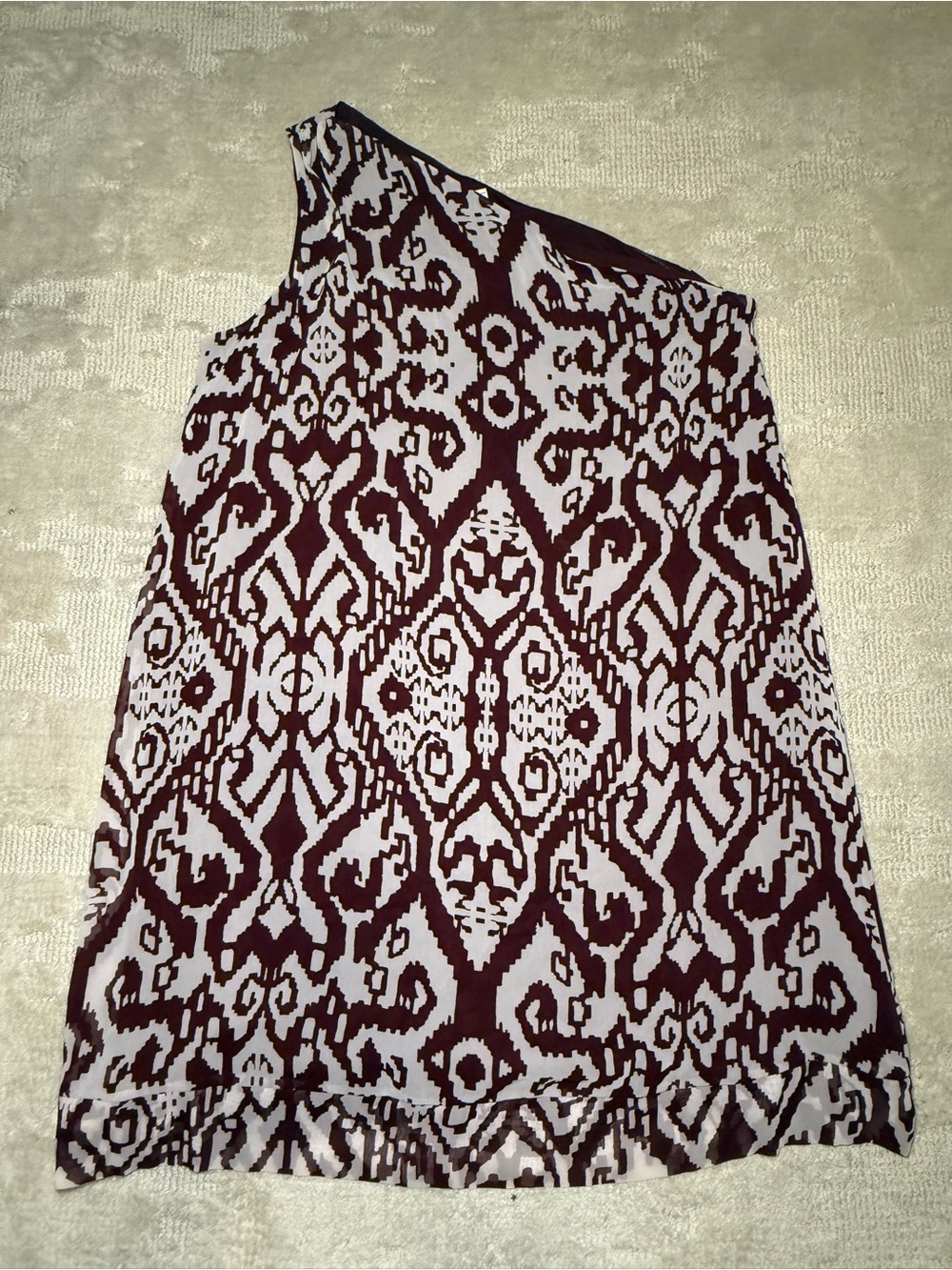 One Shoulder Eva Mendes maroon & white dress - L
